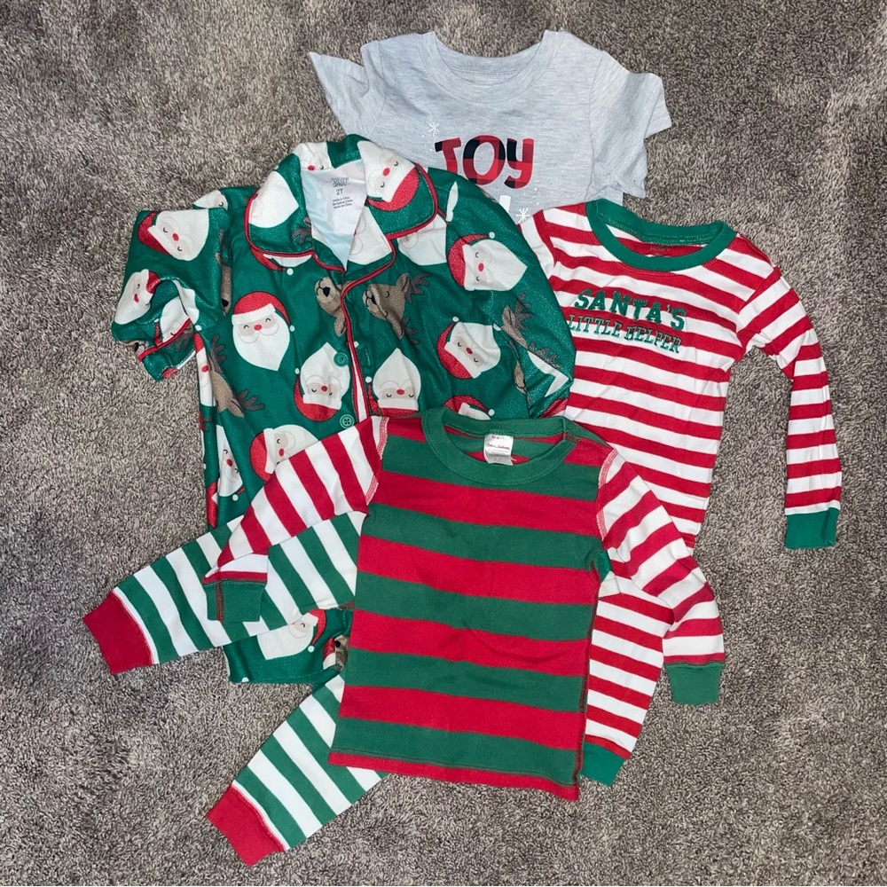 2T Festive Holiday Pajama Bundle